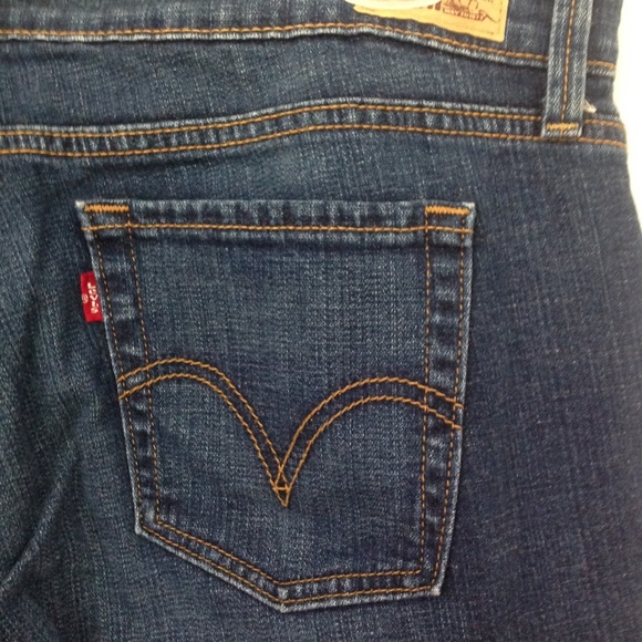 2/$40 LEVIS LOW BOOT CUT STYLE JEANS 12 - Picture 6 of 7